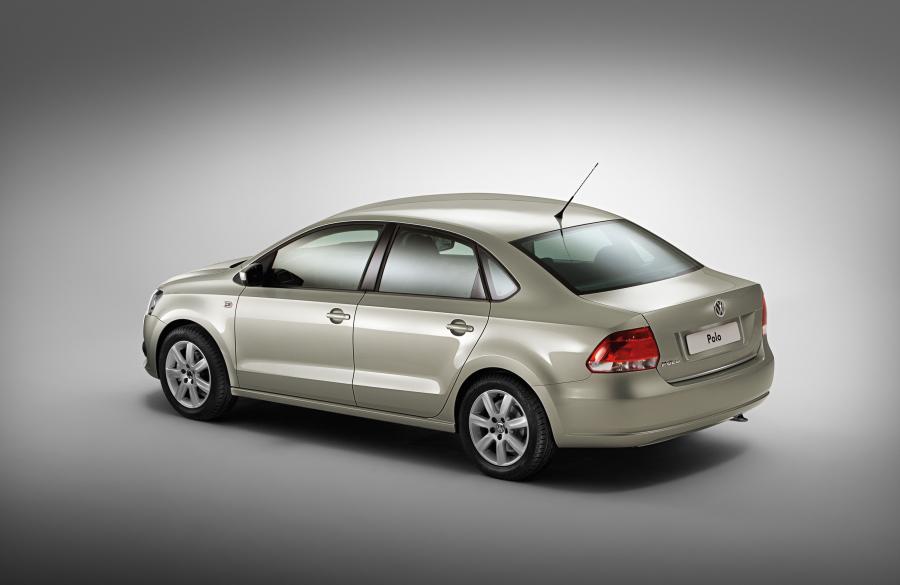 Volkswagen Polo Sedan 2010 года  (фото 21 из 123)